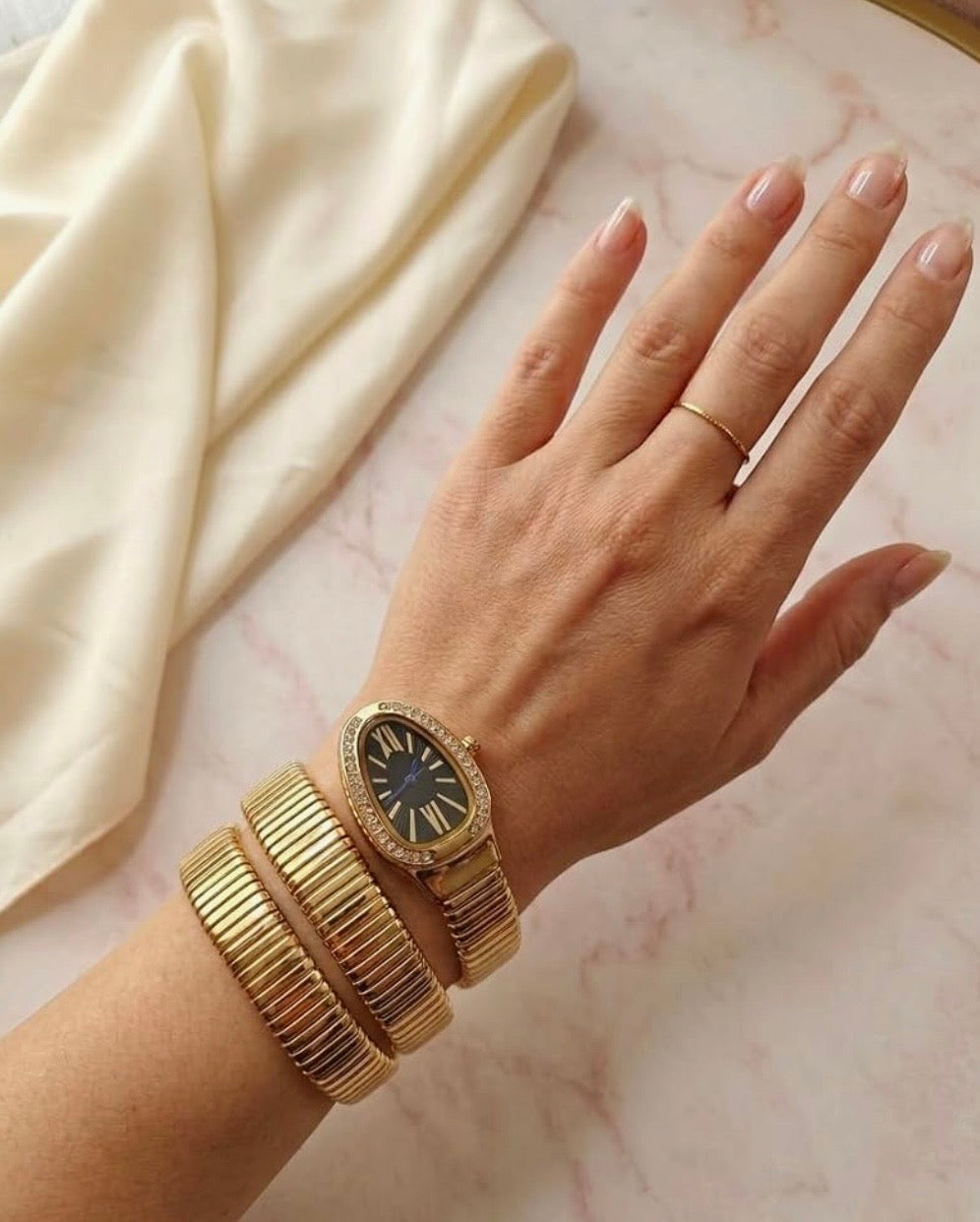 Anti Tarnish Golden Snake Watch (Black)
