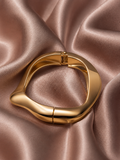 Aura Sculpted Wave Bracelet (Standard Size)