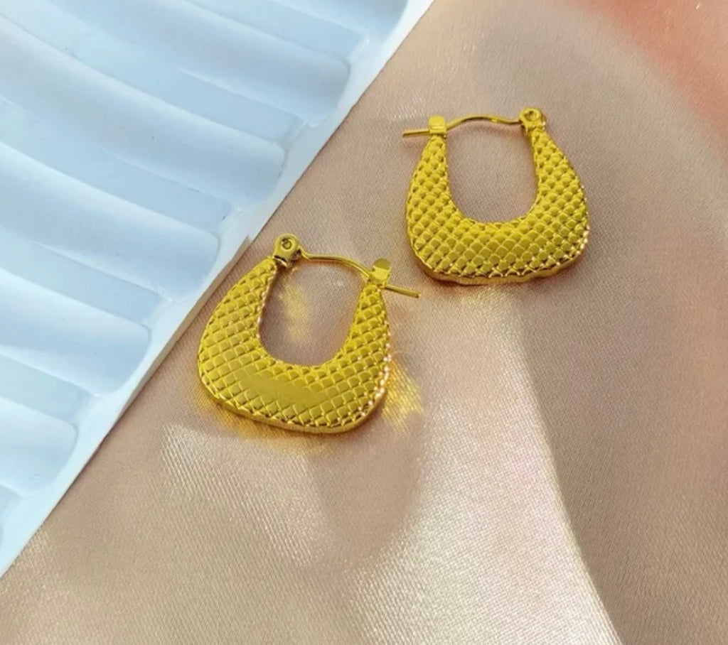 Honeycomb Crescent Hoop Earrings