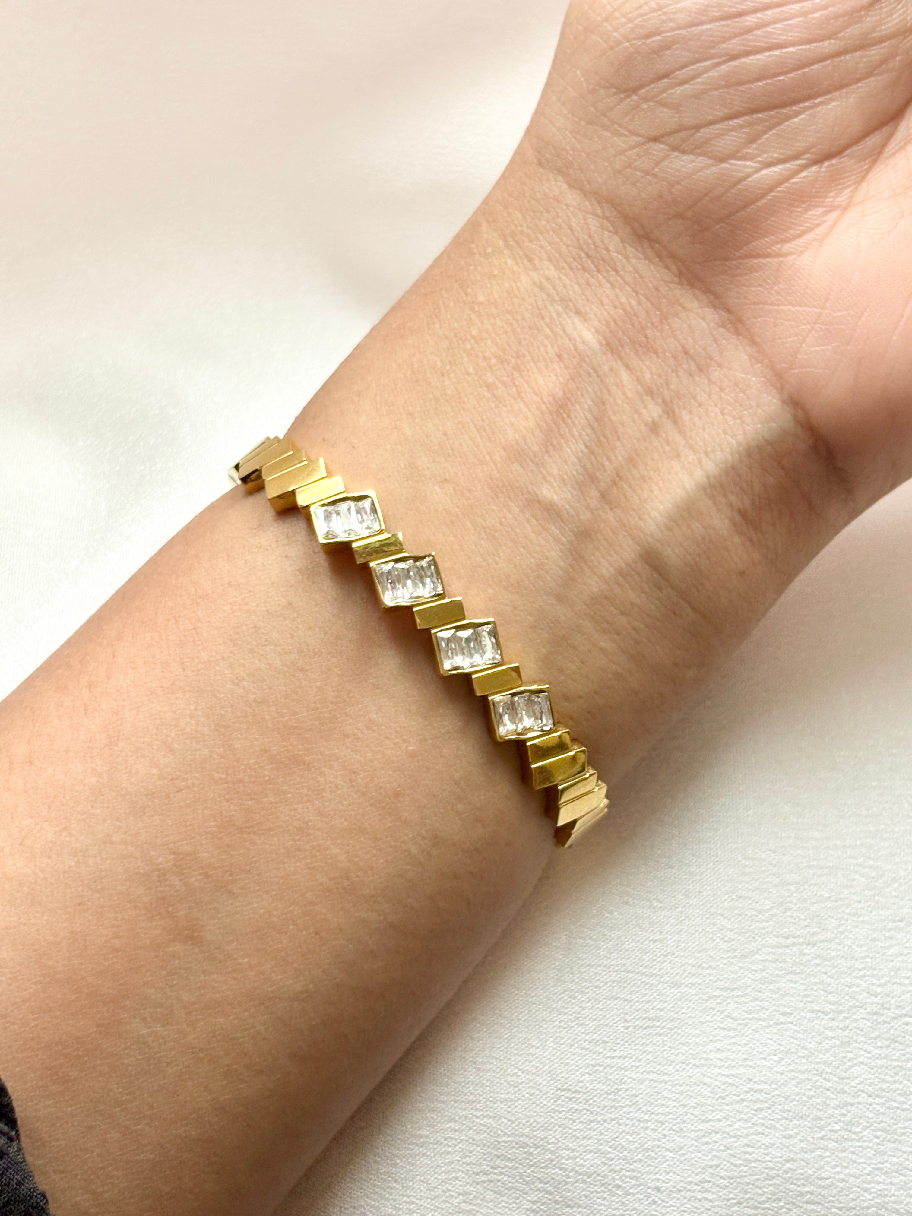 Radiance Step Crystal Bracelet (Baby Size)
